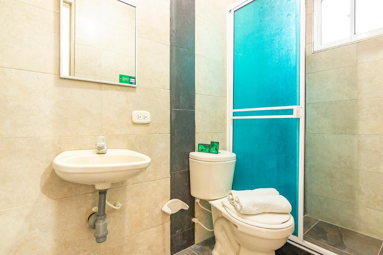Ayenda 1611 Palm Bay Hotel Санта Марта Екстериор снимка