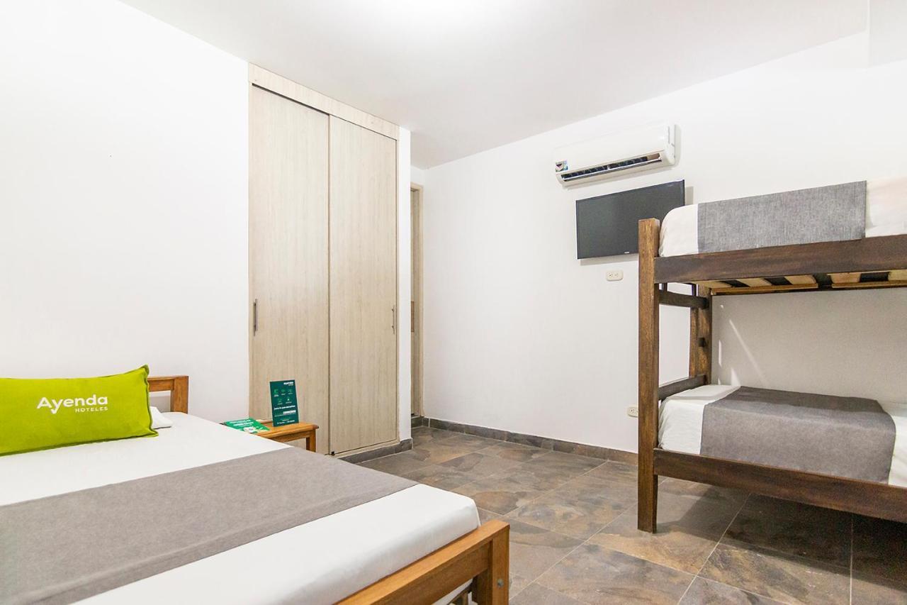 Ayenda 1611 Palm Bay Hotel Санта Марта Екстериор снимка